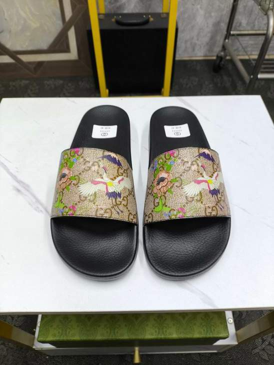 Picture of Gucci Slippers _SKUGuccisz35-46jyh05082317